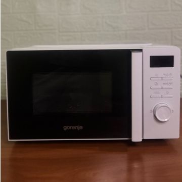 Мікрохвильова піч Gorenje MO20A3WH 17
